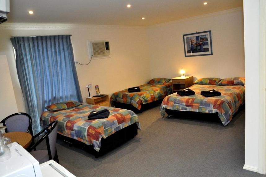 West City Motel Ardeer Extérieur photo